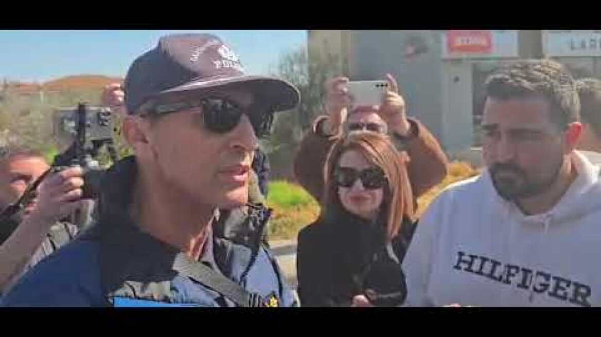 Αγρότες ζητούν να δουν τον πρωθυπουργό (1)