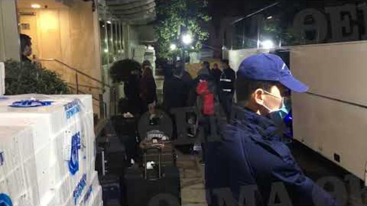 Κορωνοϊός: Επέστρεψαν οι Έλληνες επιβάτες από Κωνσταντινούπολη - Σε καραντίνα σε ξενοδοχείο (2)