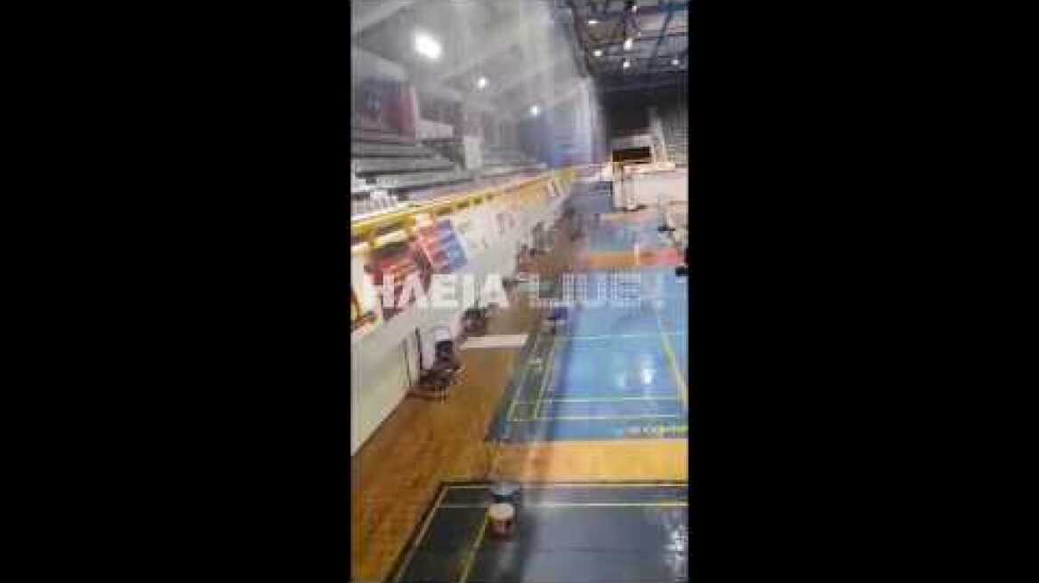 ilialive.gr - Στο κλειστό γυμναστήριο Πύργου με τους καταρράκτες του