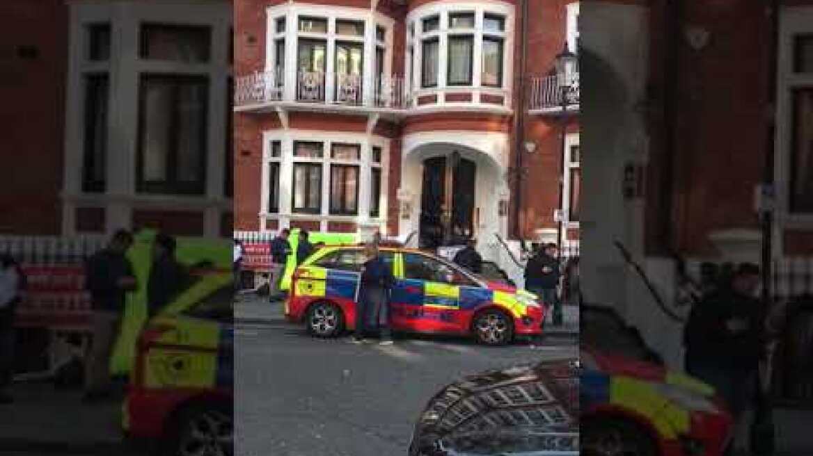 Πρεσβεία Ισημερινού Λονδίνου Ασάνζ 2