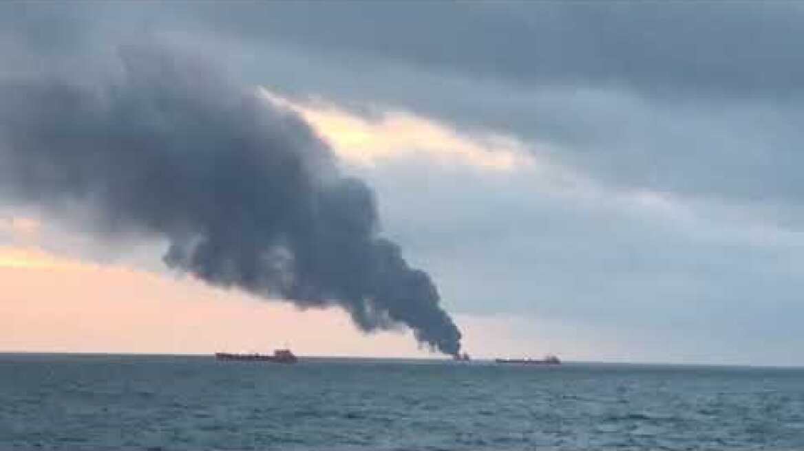 Горит судно в керчи 21.01.2019