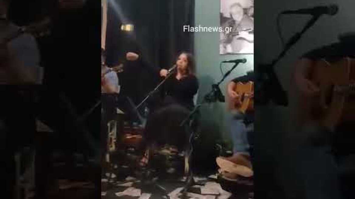 Χανιά: Ταβέρνα έκλεισε για σεζόν με γλέντι από τα παλιά - Εσπασαν πιάτα και έκαψαν πεντοχιλιαρα!