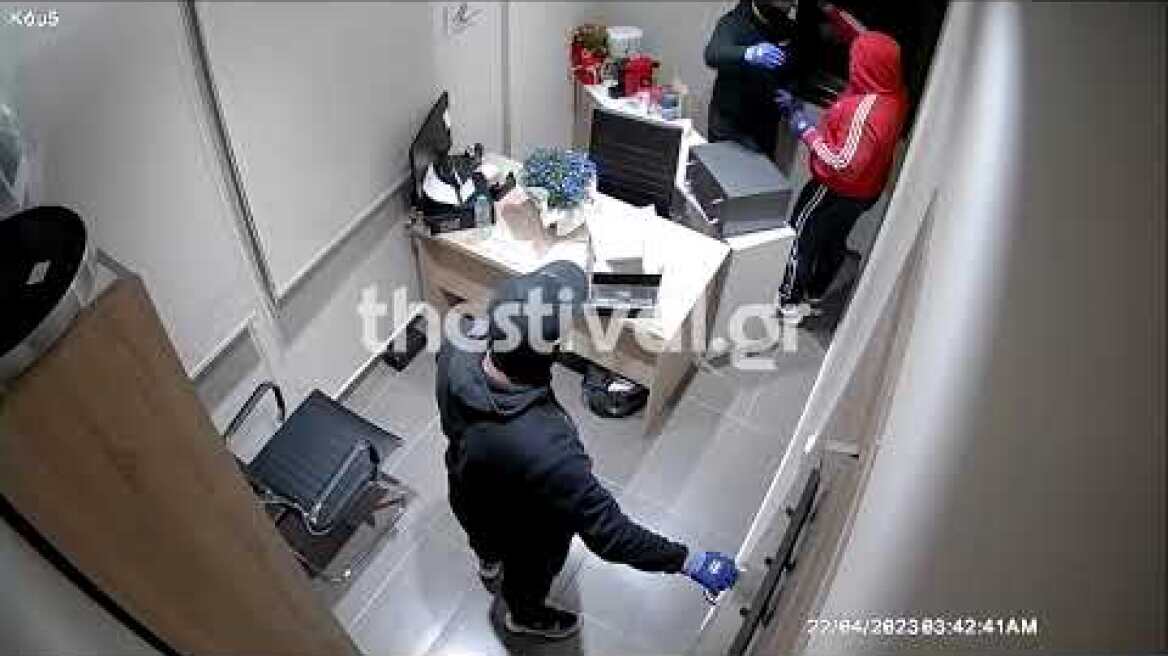 Thestival.gr Ντοκουμέντο από χτύπημα κλεφτών σε οίκο ευγηρίας στη Θεσσαλονίκη