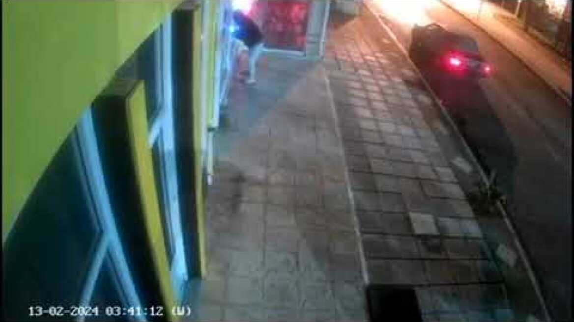 Περιστατικό σε κατάστημα στη Χαλκηδόνα (3)