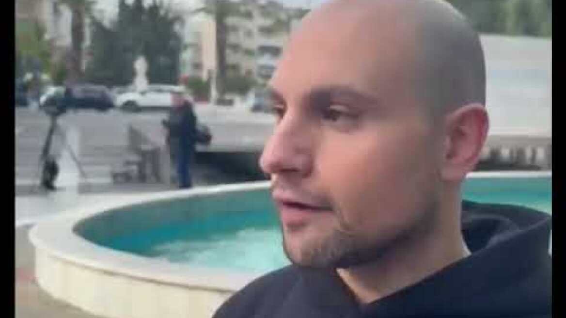 Ο σεφ από ένα μαγαζί στην πλατεία Κύπρου που εδώσε τις πρώτες βοήθειες  στο μωρό χθες το βράδυ