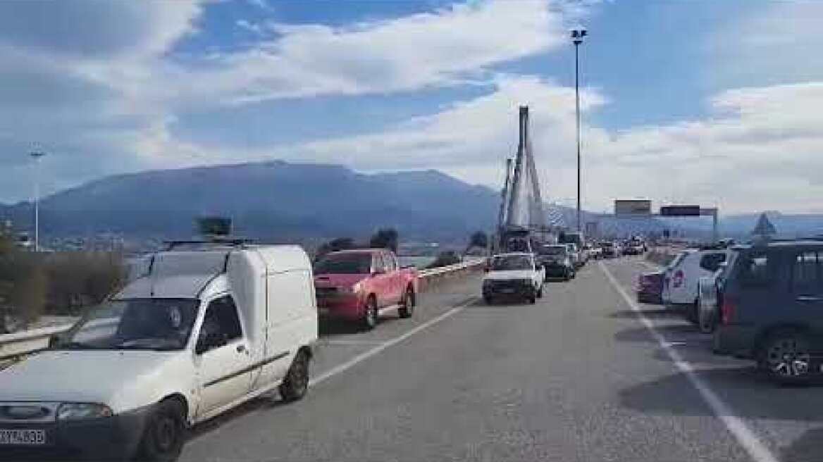 Στη Γέφυρα Ρίου-Αντιρρίου οι αγρότες