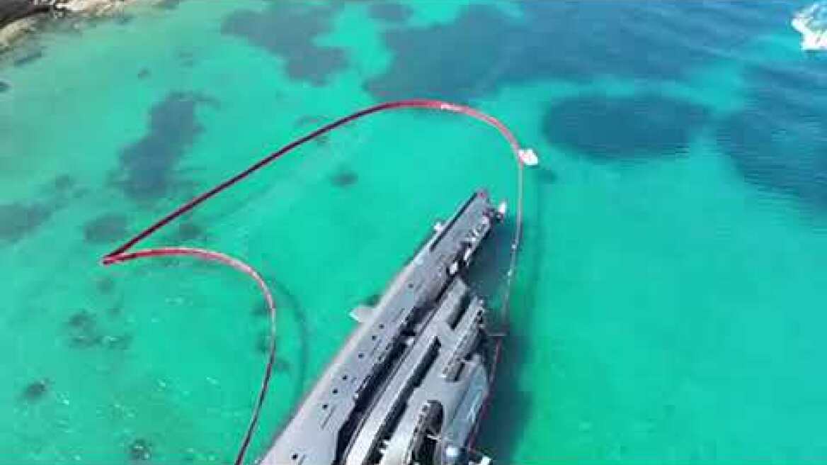 Το «γιοτ του Τζέιμς Μποντ» βούλιαξε στα καταγάλανα νερά της Κύθνου