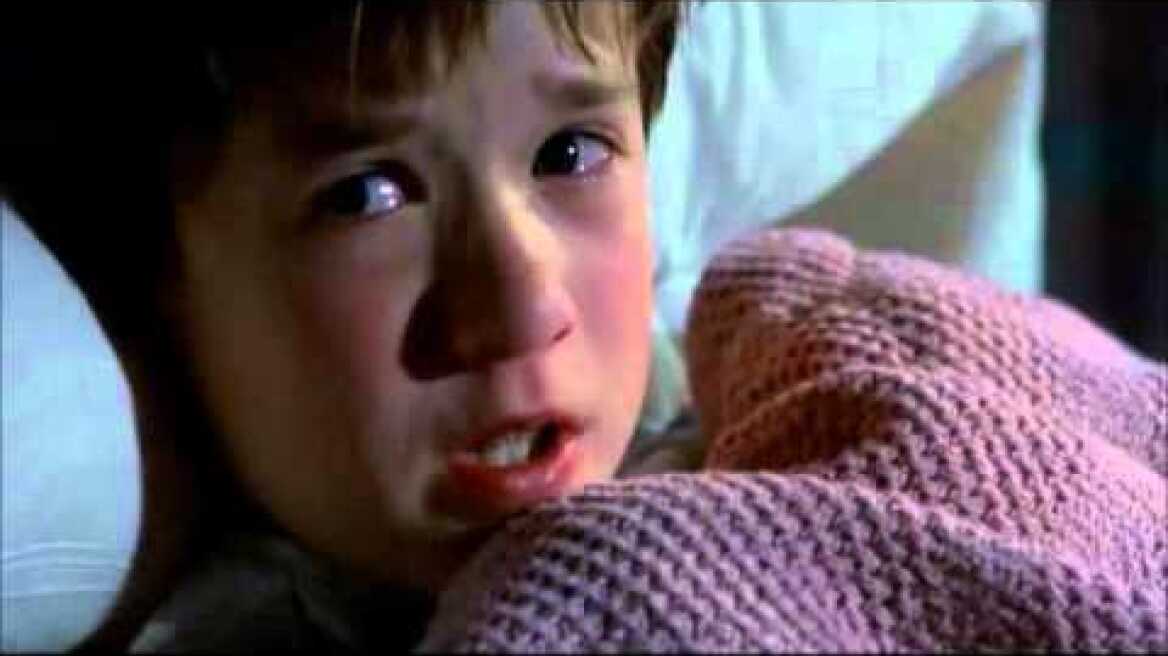 The Sixth Sense ..... I See Dead People ...scene