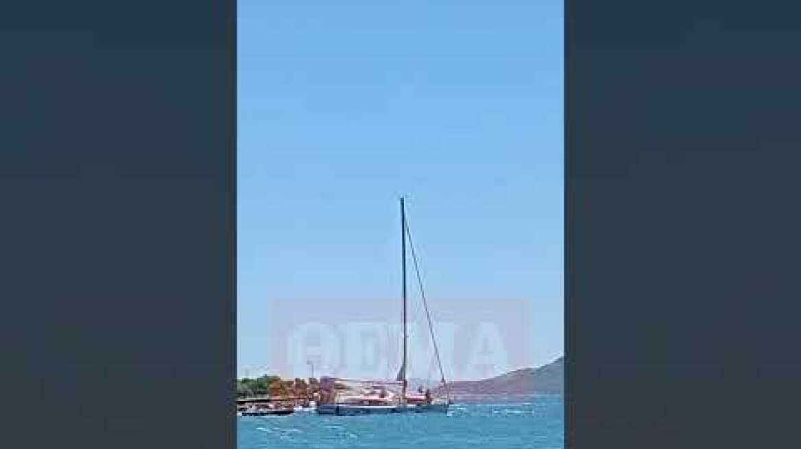 Πρόβλημα για σκάφος αναψυχής με δύο Ιταλούς που χρειάστηκε ρυμούλκυση (4)