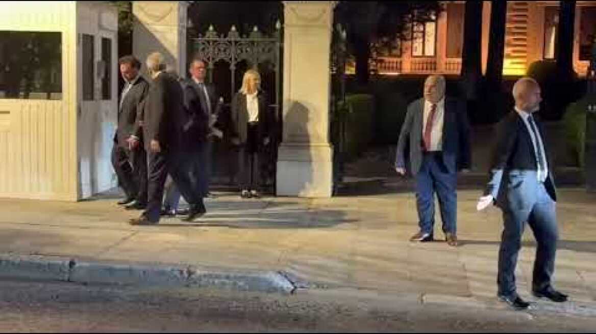 Αναχωρήσεις από το Προεδρικό Μέγαρο