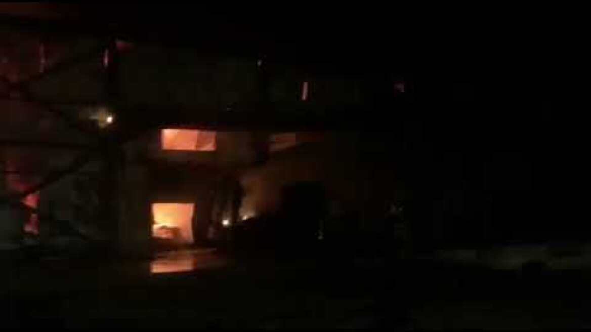 Πυρκαγιά σε εγκαταστάσεις εταιρείας τροφίμων στη ΒΙ.ΠΕ. Καλαμάτας