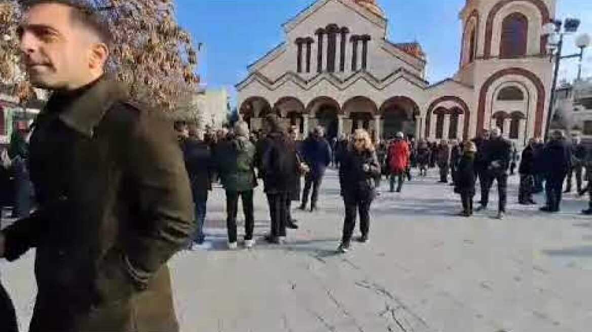 Ύστατο "χαίρε" στον Νίκο Χλόψιο