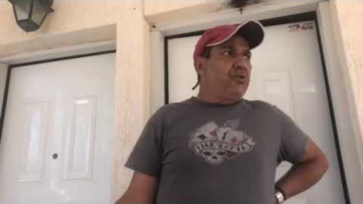 Aυτόπτης: είδα τη μητέρα να παίρνει το μωρό αγκαλιά και να τρέχει στο αυτοκίνητό της