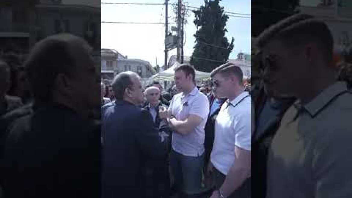 Συνάντηση Κασσελάκη με πολίτες στο Δρέπανο Αργολίδας (1)