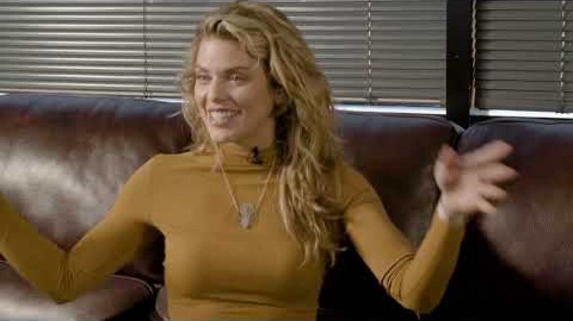 Actress AnnaLynne McCord Shares Her Multiple Personality Disorder Diagnosis