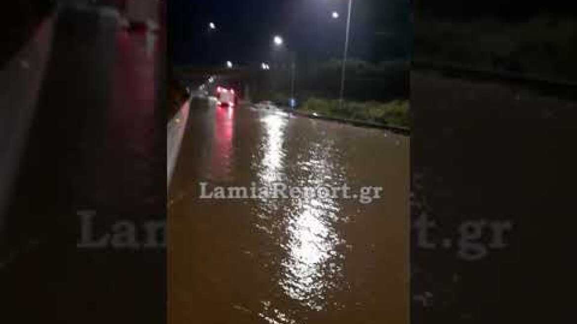 LamiaReport.gr: Βροχή Αλμυρός εθνική οδός