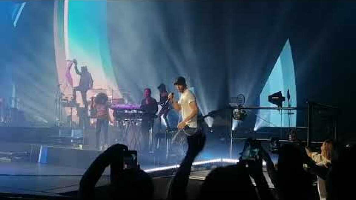 Ο Enrique Iglesias στη Θεσσαλονίκη - GrTimes