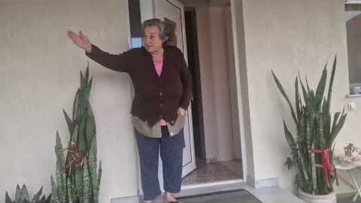 Μαρτυρία ηλικιωμένης για τις πλημμύρες στον Παλαμά Καρδίτσα