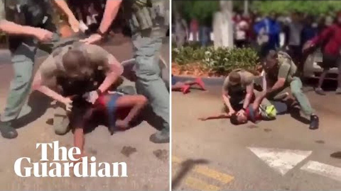 Police officers pepper-spray and punch black teenager, 15, in Florida
