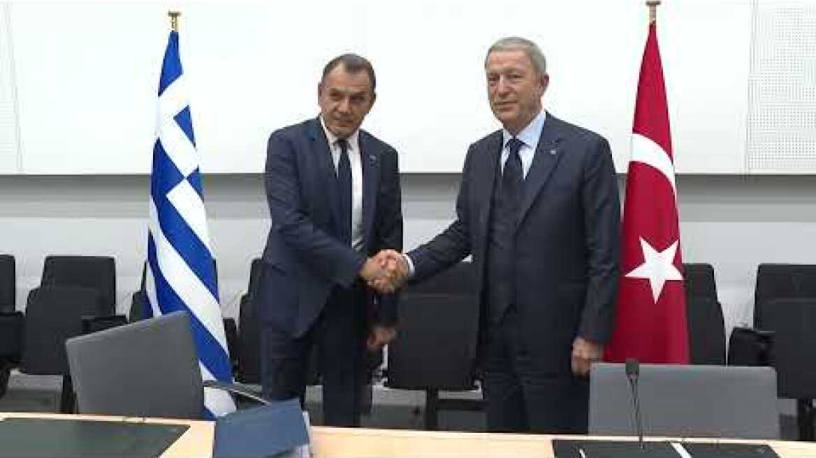 Millî Savunma Bakanı Hulusi Akar, Yunanistan Savunma Bakanı Nikolaos Panagiotopoulos ile Görüştü