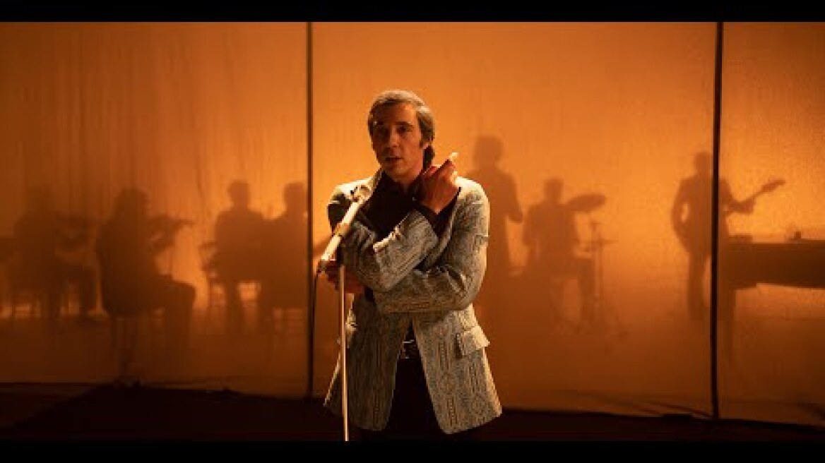 Ο ΚΥΡΙΟΣ ΑΖΝΑΒΟΥΡ | MONSIEUR AZNAVOUR - Official Trailer Gr Subs