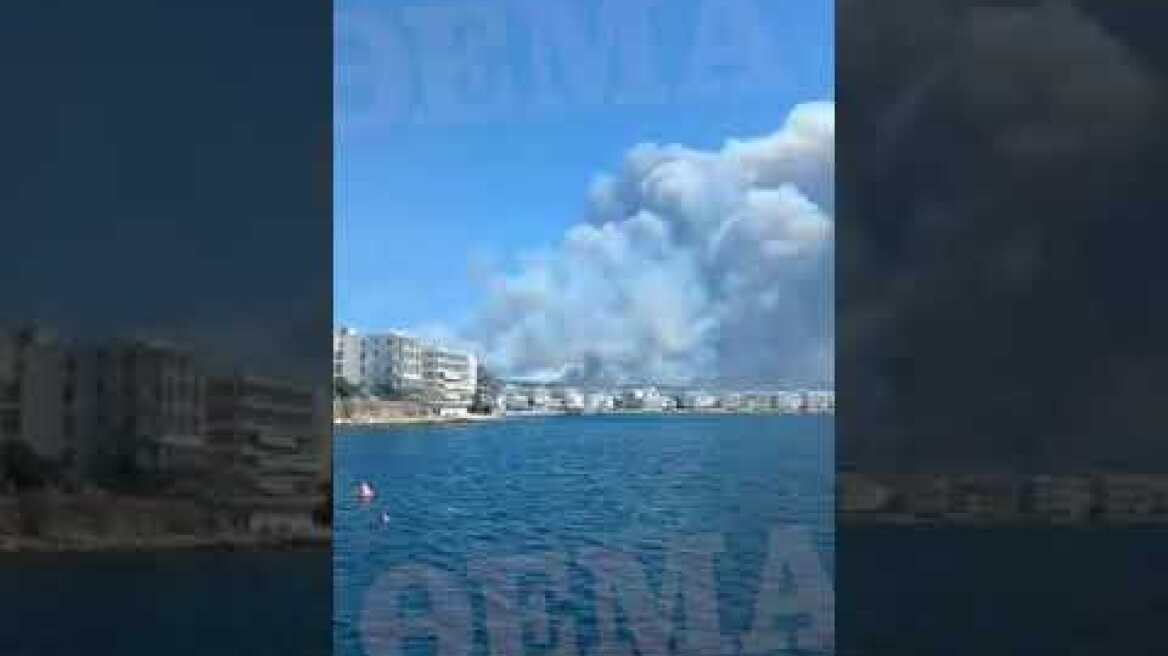 Τεράστια φωτιά σε δασική έκταση στο Λουτράκι (4)