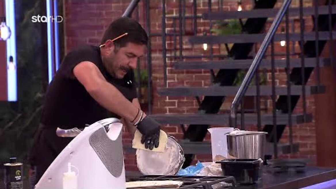 MasterChef 2023 | Η παρασκευή που δυσκόλεψε τους 3 υποψήφιους - Κλάματα στο πλατό!
