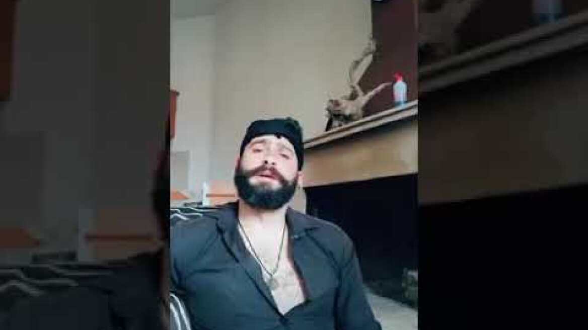 Ο Κρητικός, τα άγρια χόρτα και η λουκουμόσκονη