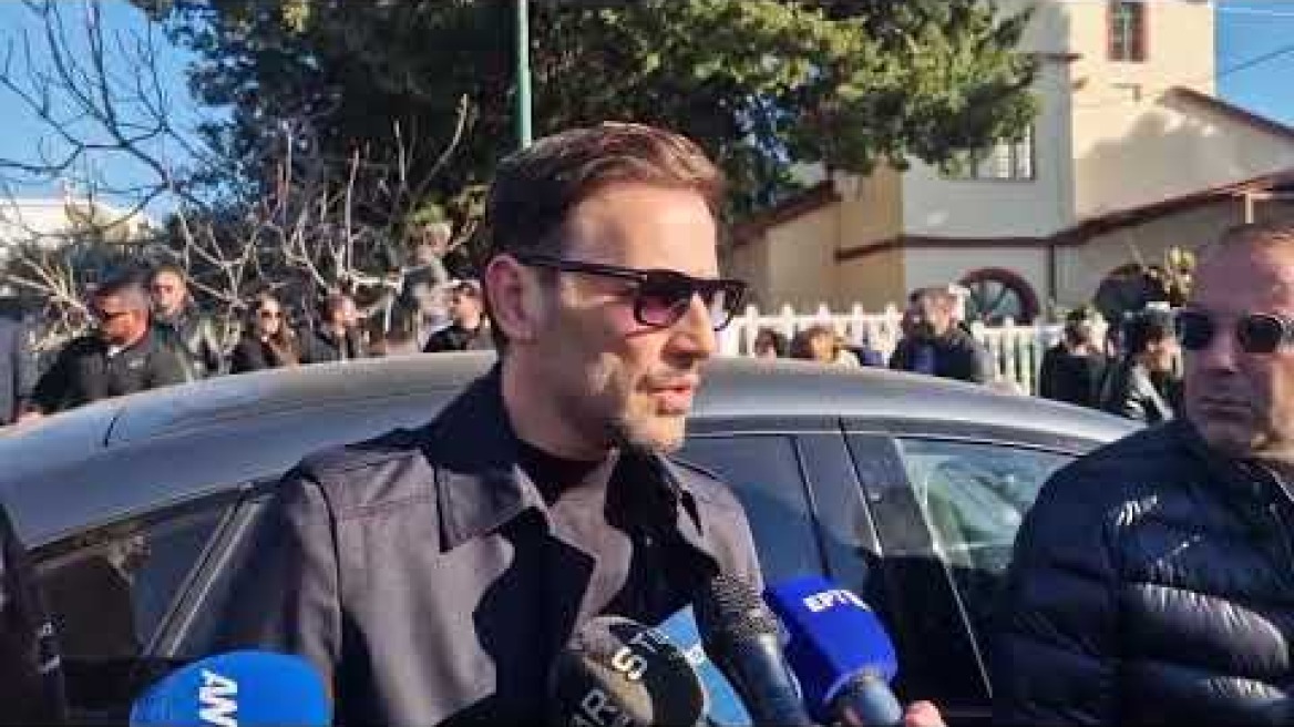 Το τελευταίο αντίο στον Βασίλη Καρρά (9)