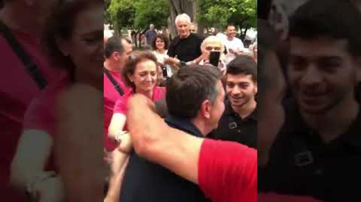 Υποδοχή Αλ. Τσίπρα στο Σύνταγμα