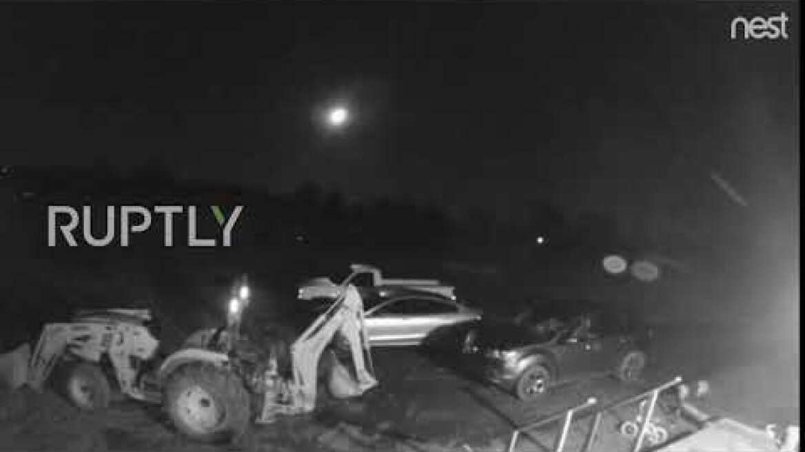 Halloween fireball - meteor streaks through night sky in US