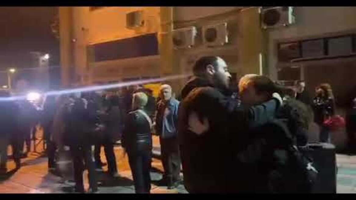 Συγγενείς επιβατών (1)