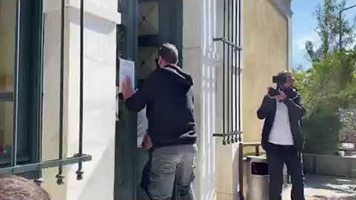 Στην Ευελπίδων ο 53χρονος που βίαζε και εξέδιδε την 12χρονη