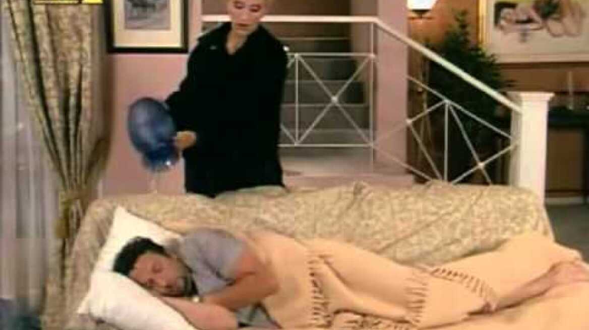 Εγκλήματα - Σωσώ, Αλέκος: Η ώρα της γέννας