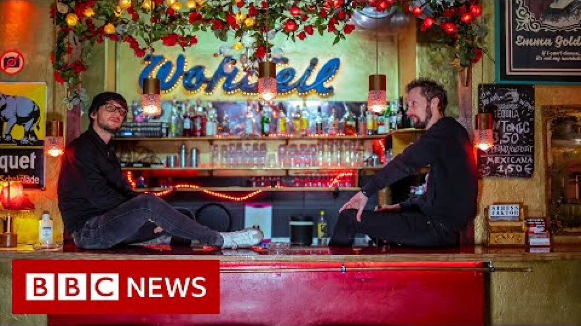 Germany starts Christmas lockdown amid Covid surge - BBC News