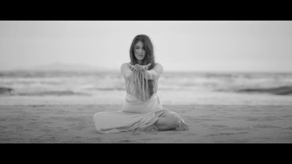 Μαρία Παπαλεοντίου - Βράχος | Official Music Video