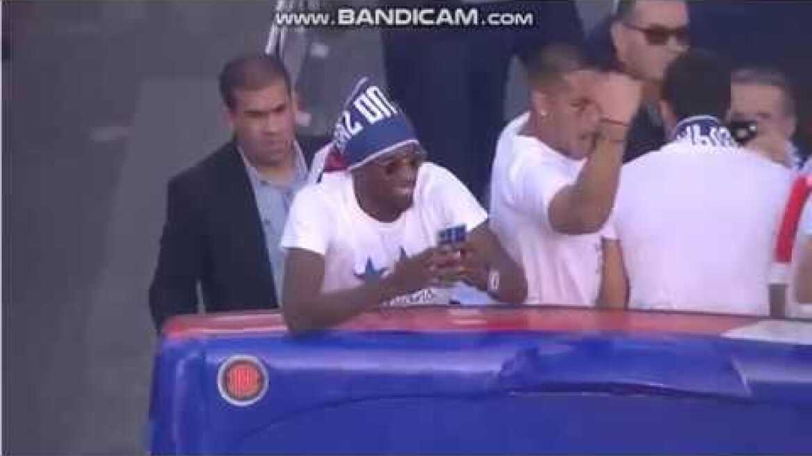 France Team  welcomes home world champions