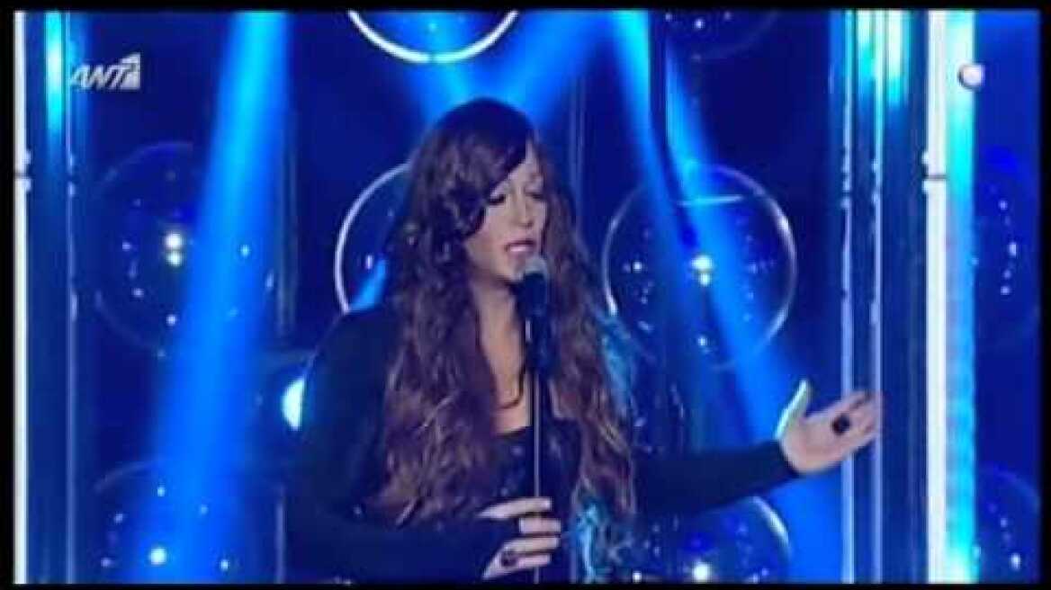 Τάκης Ζαχαράτος Η είσοδος ως Άννα Βίσση στην πρεμιέρα του Your Face Sounds Familiar