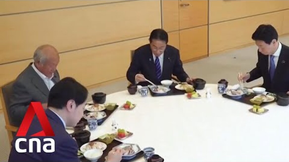 Japanese PM Kishida enjoys sashimi lunch sourced from Fukushima Prefecture