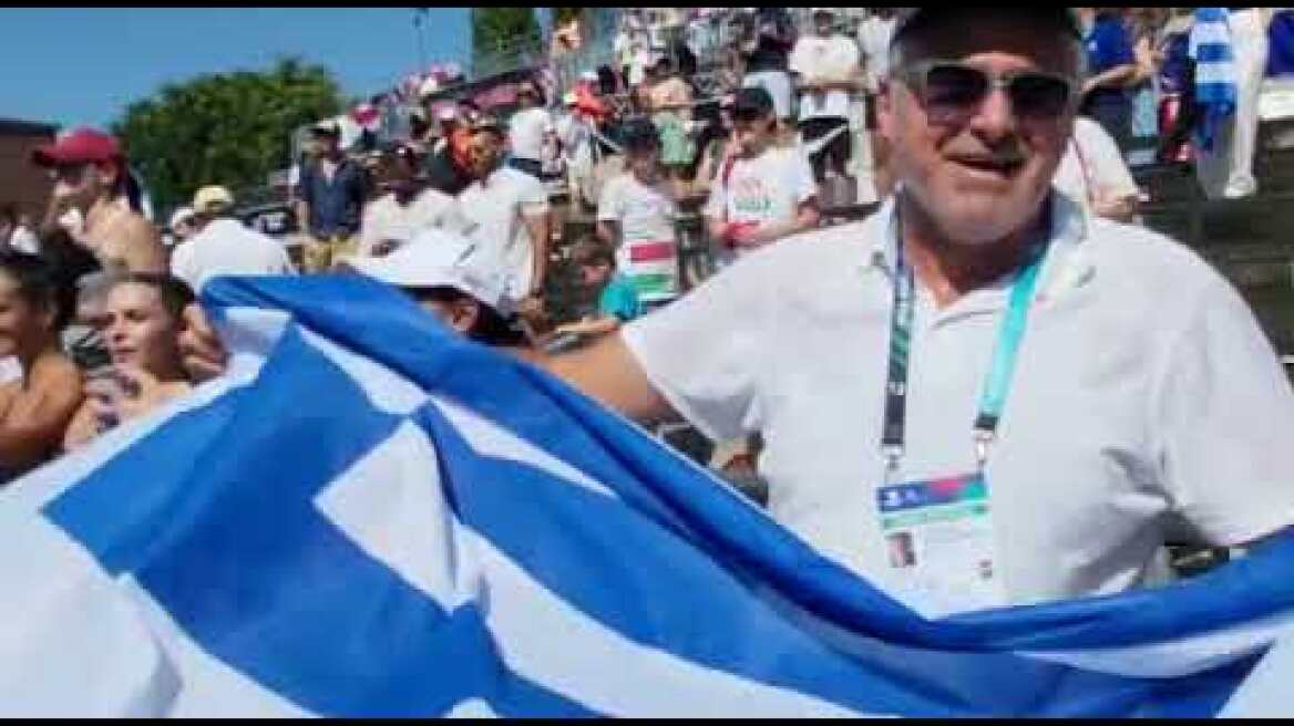 Οι πανηγυρισμοί των διεθνών 4