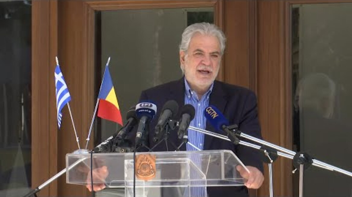 "Θέλουμε να νιώθετε ότι ήρθατε εδώ, βρήκατε μια νέα οικογένεια και θα τύχετε της καλύτερης υποδοχής"