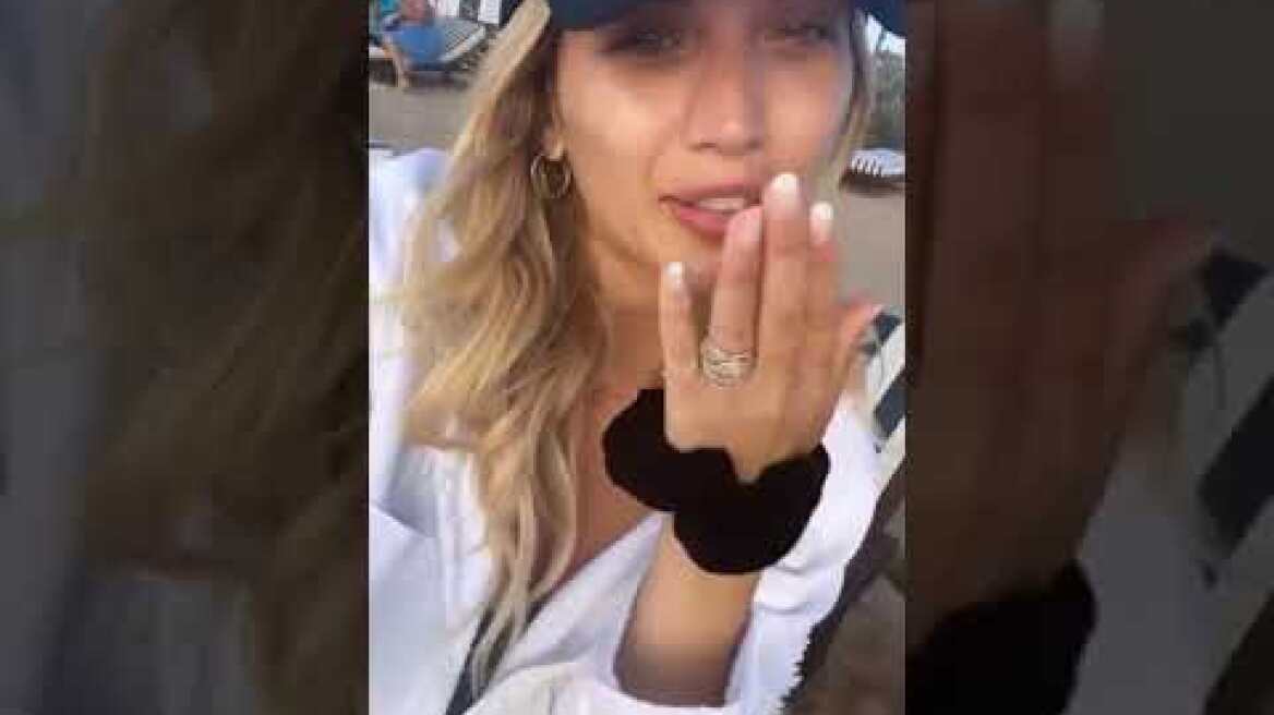 Κωνσταντίνα Σπυροπούλου: Ξέγνοιαστες στιγμές στην παραλία!