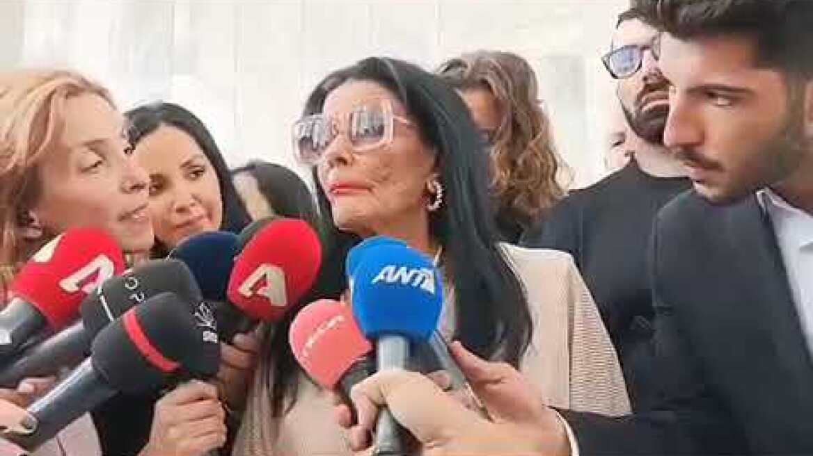 Κηδεία Μάρθας Καράγιαννη: Δήλωση Ζωζώ Σαπουντζάκη