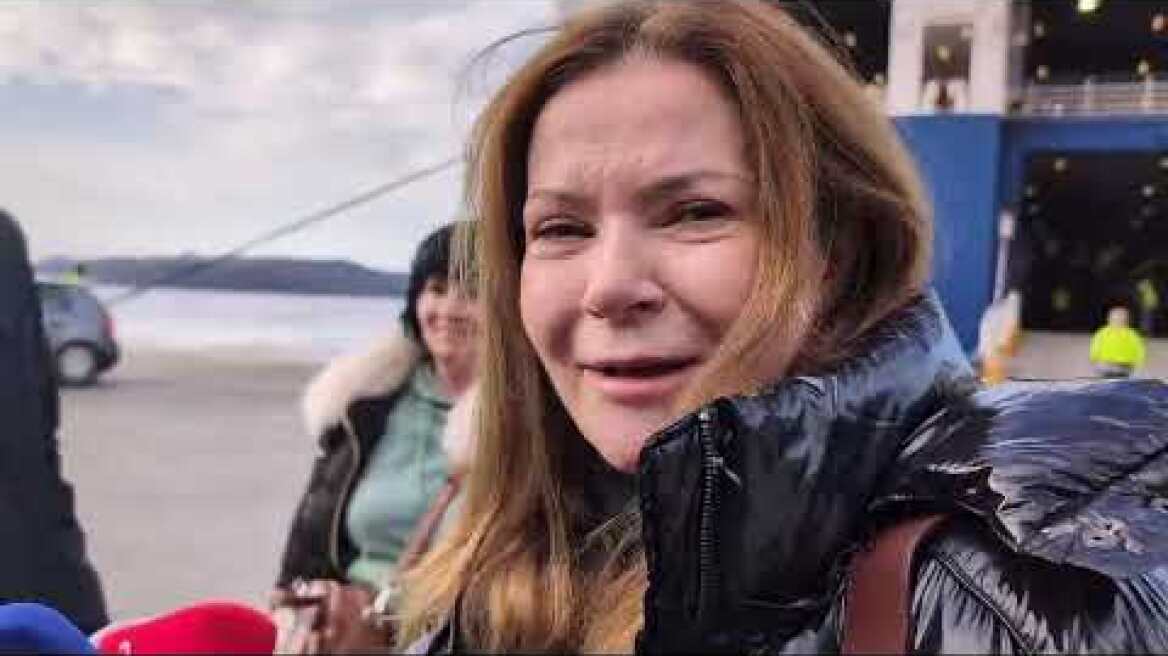 Επιστροφή κατοίκων Σαντορίνης (5)