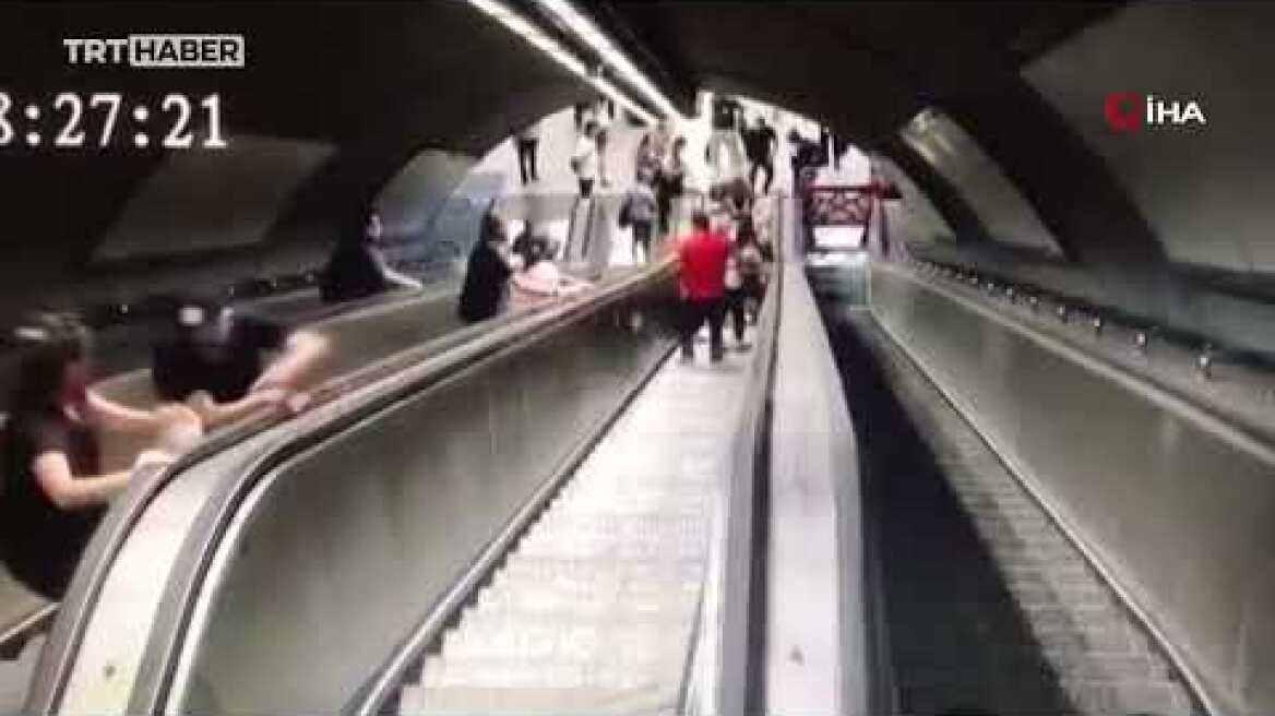 İzmir Metrosu'ndaki yürüyen merdiven kazası kamerada