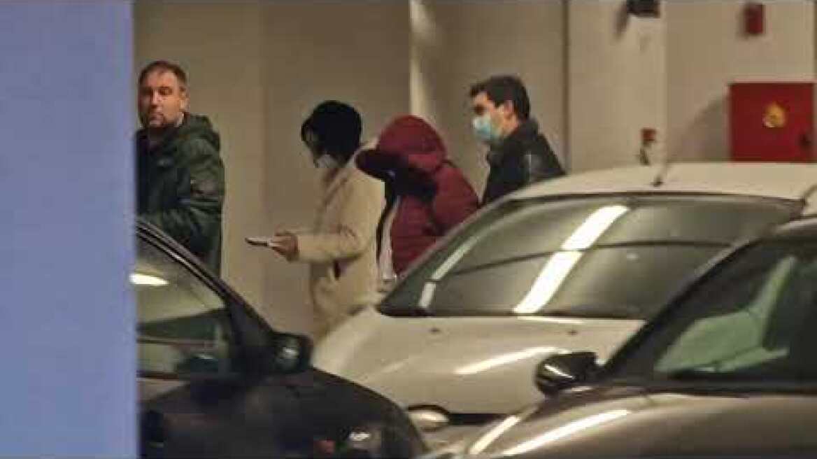 Στον ανακριτή η 29χρονη που κατηγορείται ότι πέταξε το βρέφος της στον Αλιάκμονα (1)