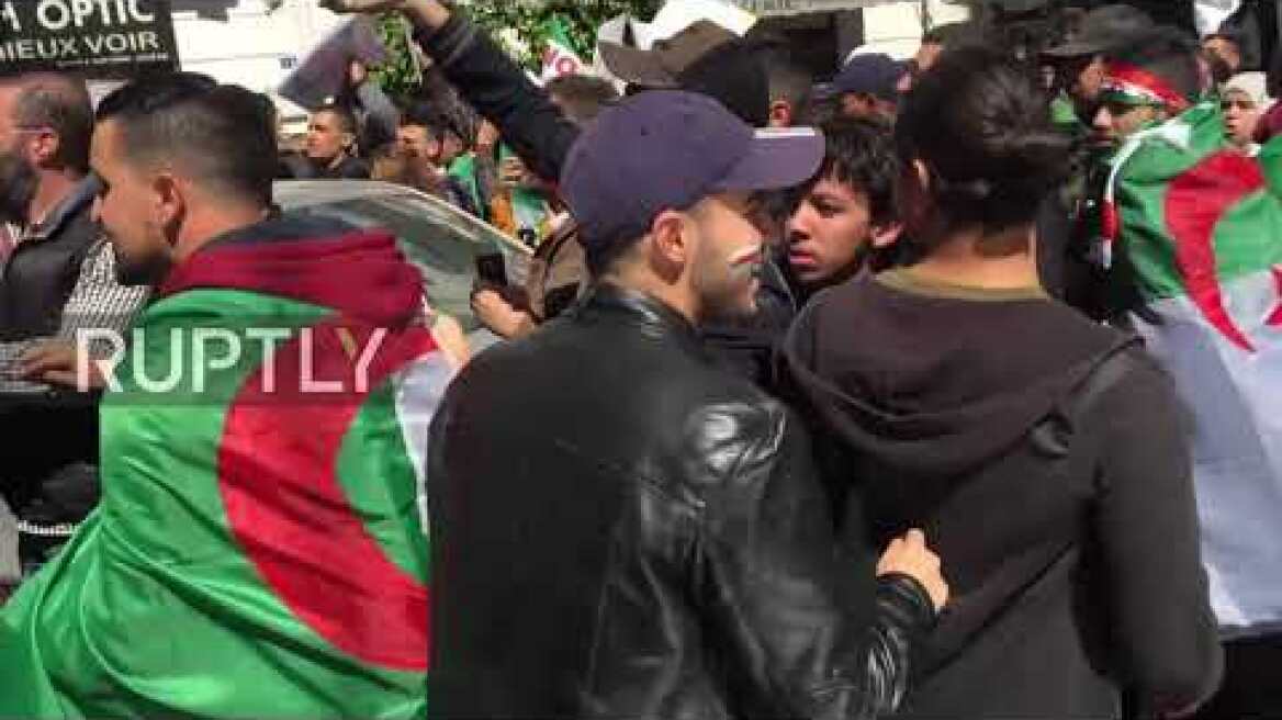 Algeria: Thousands gather in Algiers as parliament names interim leader