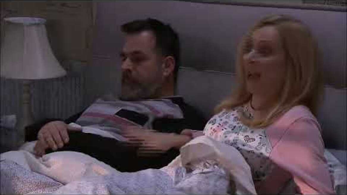 Μην αρχίζεις τη μουρμούρα | Σ.9 | Επ.33 | Sneak 2