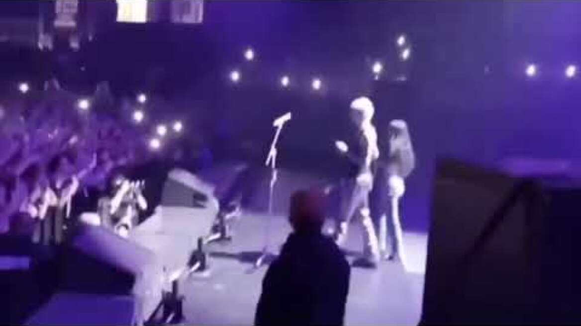 MGK & Megan Fox SMOKING ON STAGE || 5/29/21