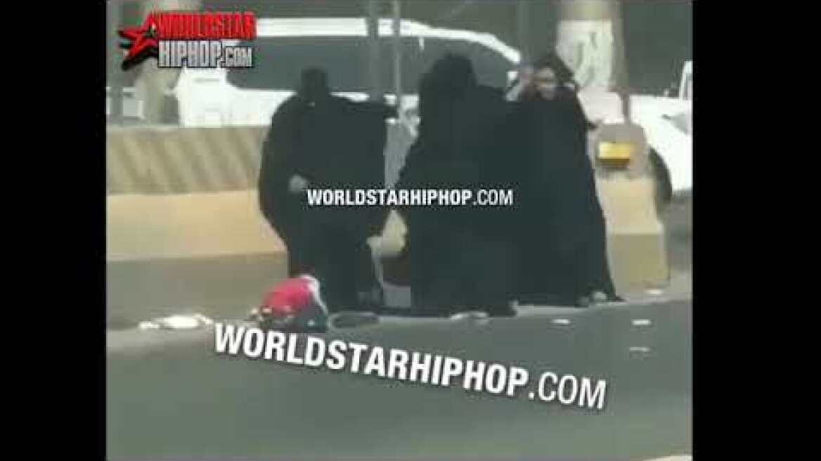 Woman Drops Her Child During A Brawl With Women Wearing Burqas In Saudi Arabia Muslims